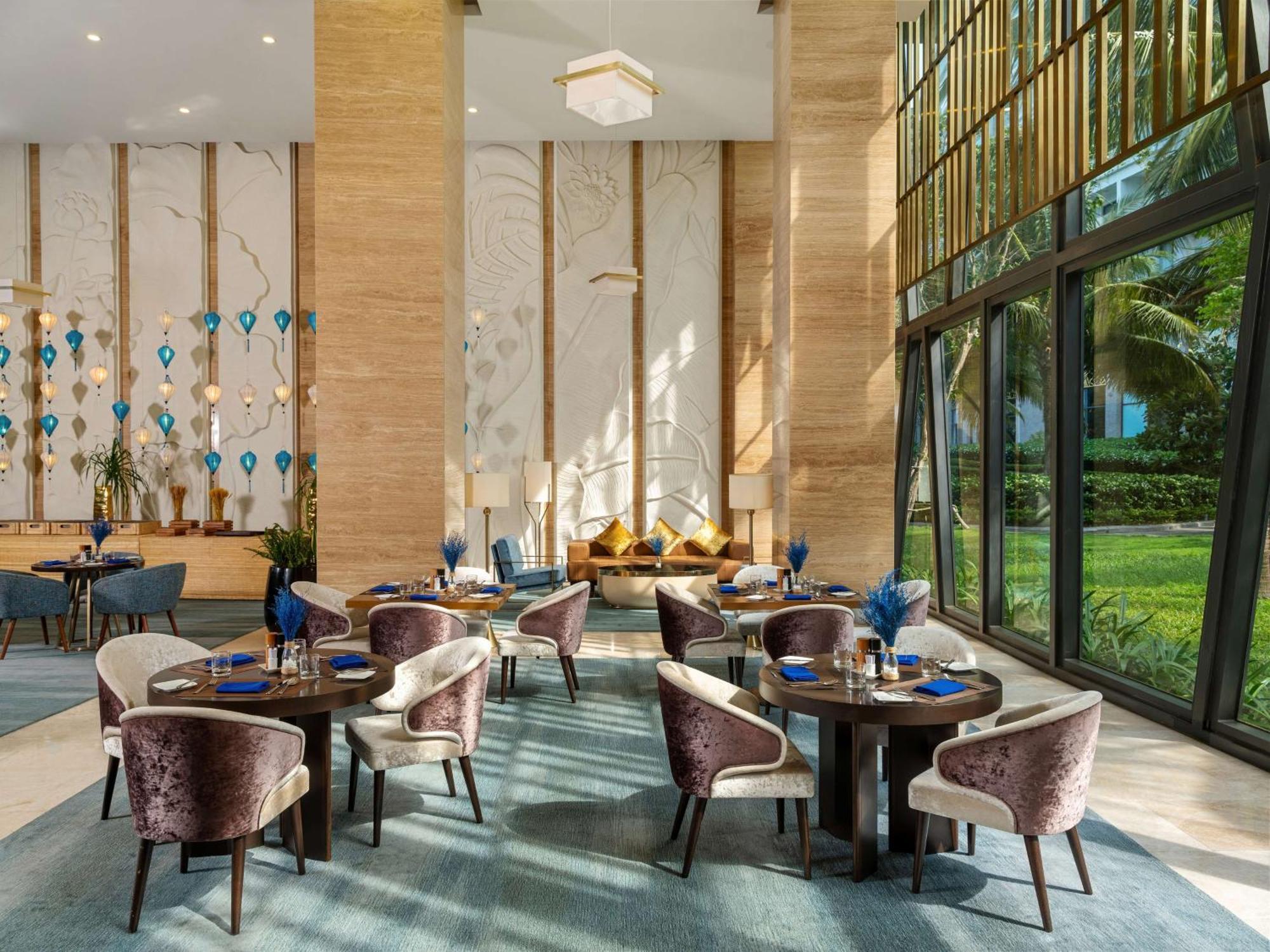 Radisson Blu Resort Phú Quốc Exterior foto The Lounge at the Westin